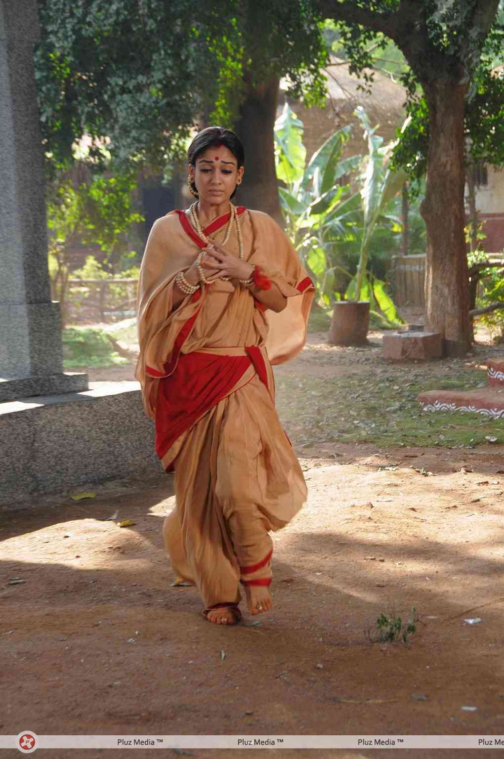 Nayanthara - Sri Ramajayam Movie Stills | Picture 122773